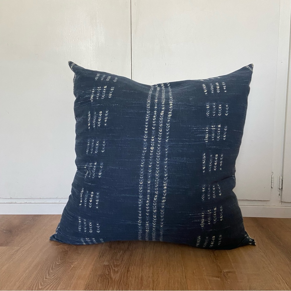 Pottery Bard Shibori Pillow Cover